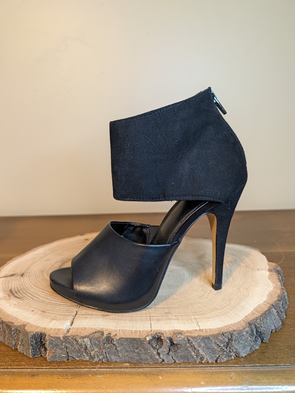 Apt. 9 Black High Heel Peep-Toe Ankle Cuff Sandals Sz 7